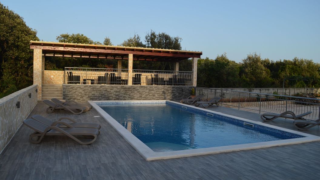 Apartmanok Családok Részére Medencével Öböl Ljubljeva, Trogir - 14314 Ljubljeva (1)