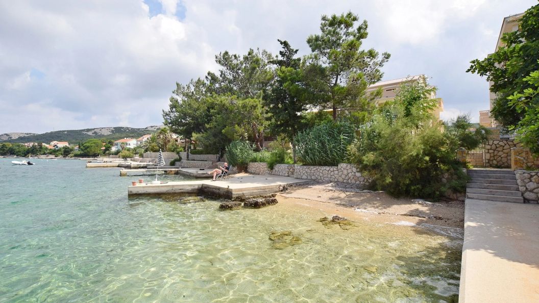 Apartments A-Z Stara Novalja (1)