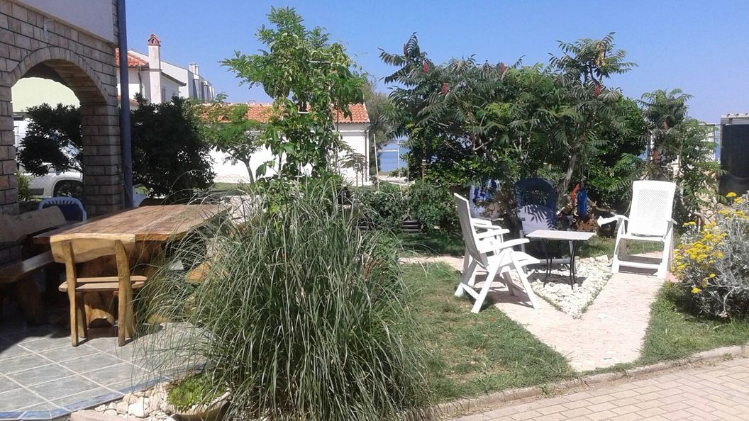 Apartmanok A Tenger Mellett Nin, Zadar - 15842 Nin (1)