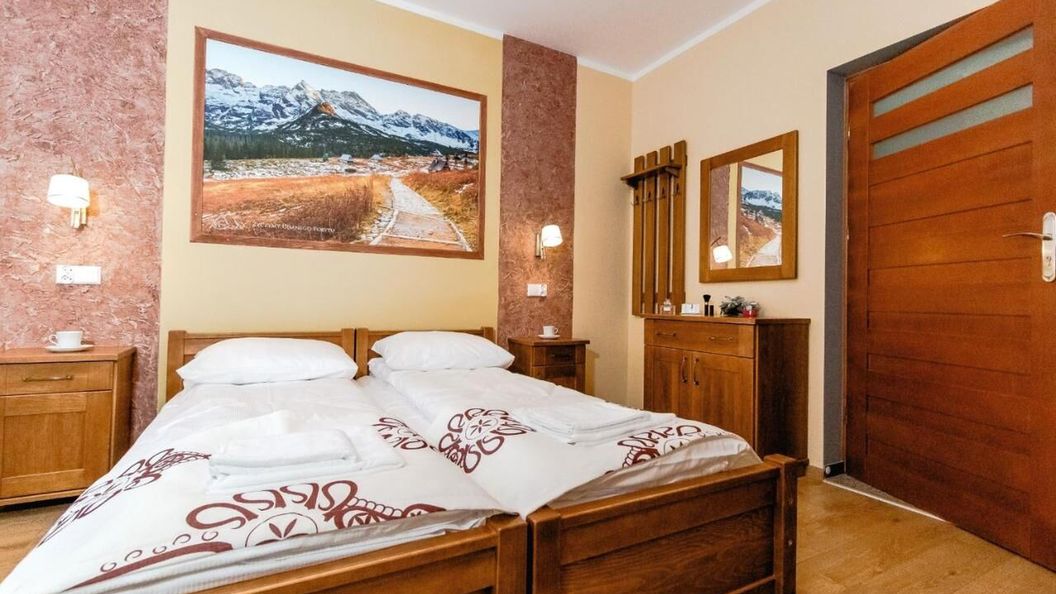 Dom Wczasowy na Szczycie Ząb (1)