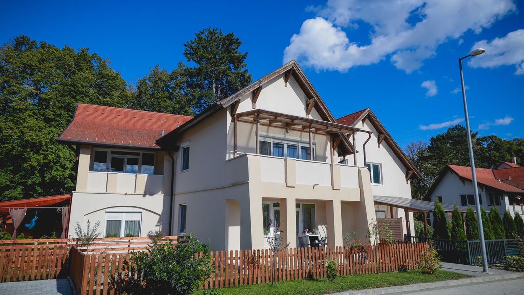 Kastélykert Apartman Kőszeg (1)