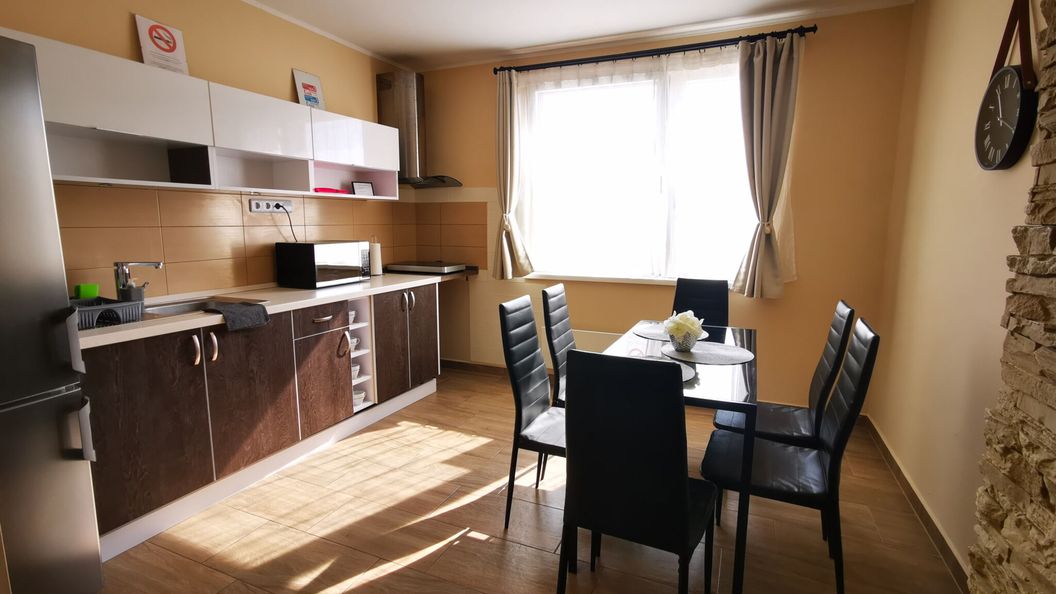Korzó Apartman Velence (1)