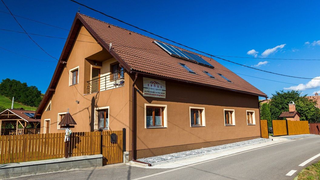 Cabana Erőss Lăzarea (1)