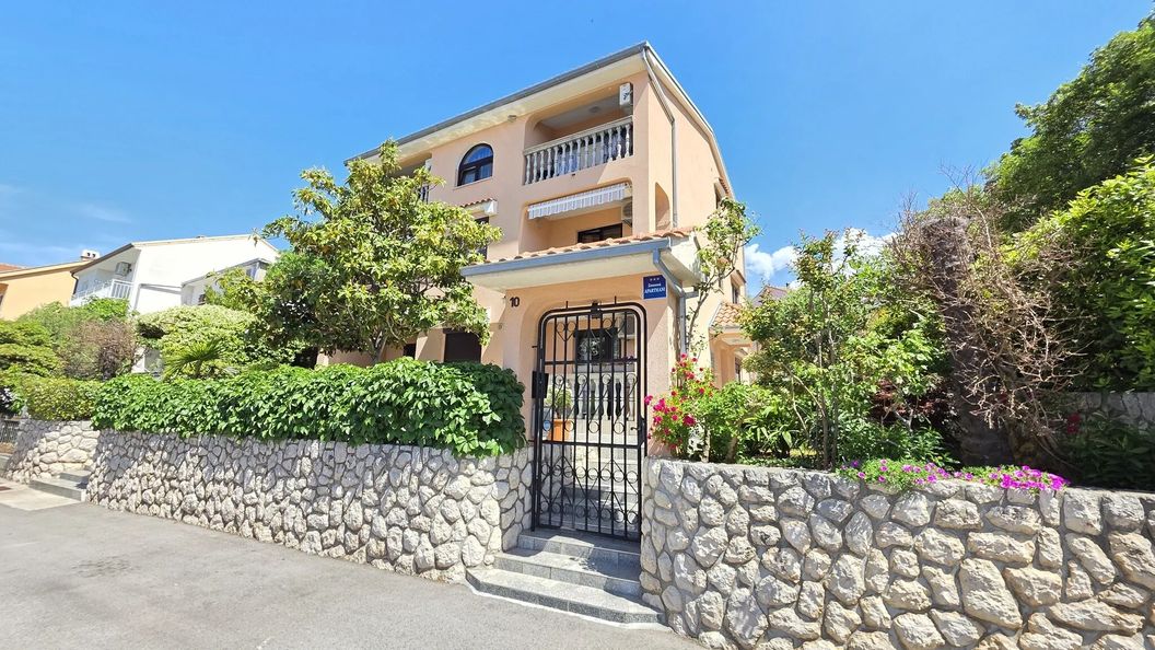 Apartmani Elma Crikvenica (1)