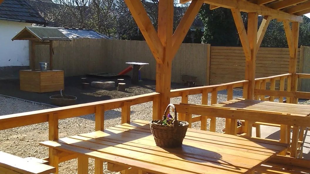 Tiszai-Ékkő Apartmanház Tiszafüred (1)