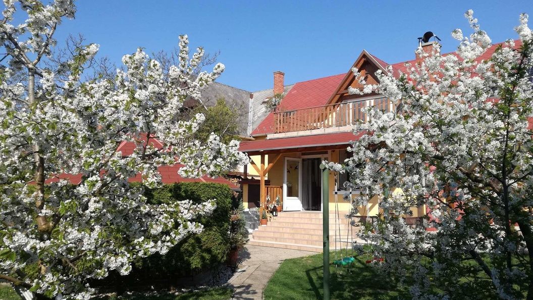 Iluska Apartman Alsóörs (1)