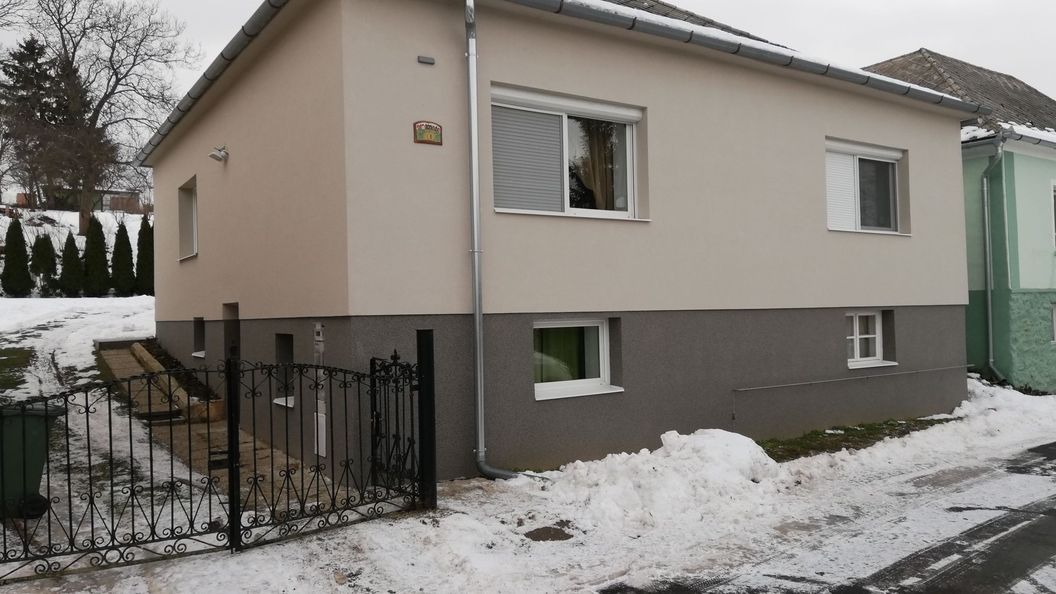 Kilencház Apartman Úrkút (1)