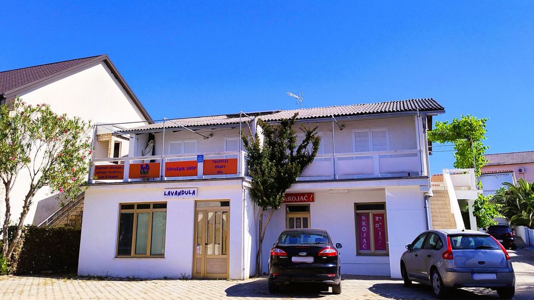 Apartmani Eta 1 Vir (1)