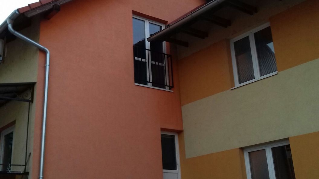 Brill Apartmanház Siófok (1)