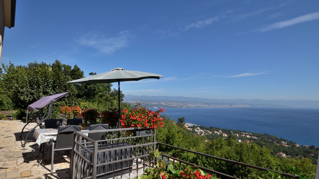 Apartments Viktoria Lovran (1)