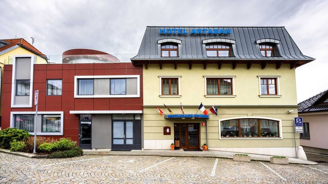 Hotel Artaban Žirovnice (1)