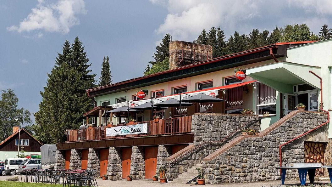 HOTEL RACEK Černá v Pošumaví (1)