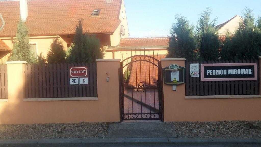 Penzion a Apartmány Miromar Podivín (1)