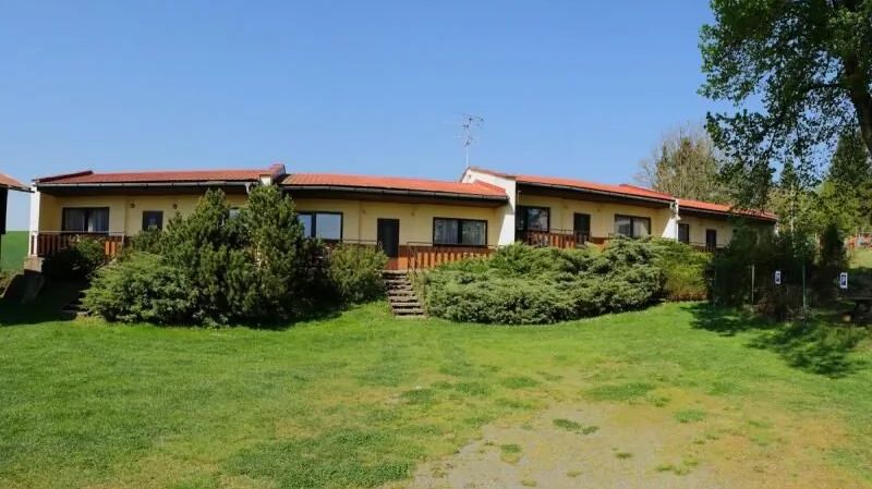 Ubytování Ratibořice- Bungalovy Zlíč Česká Skalice (1)
