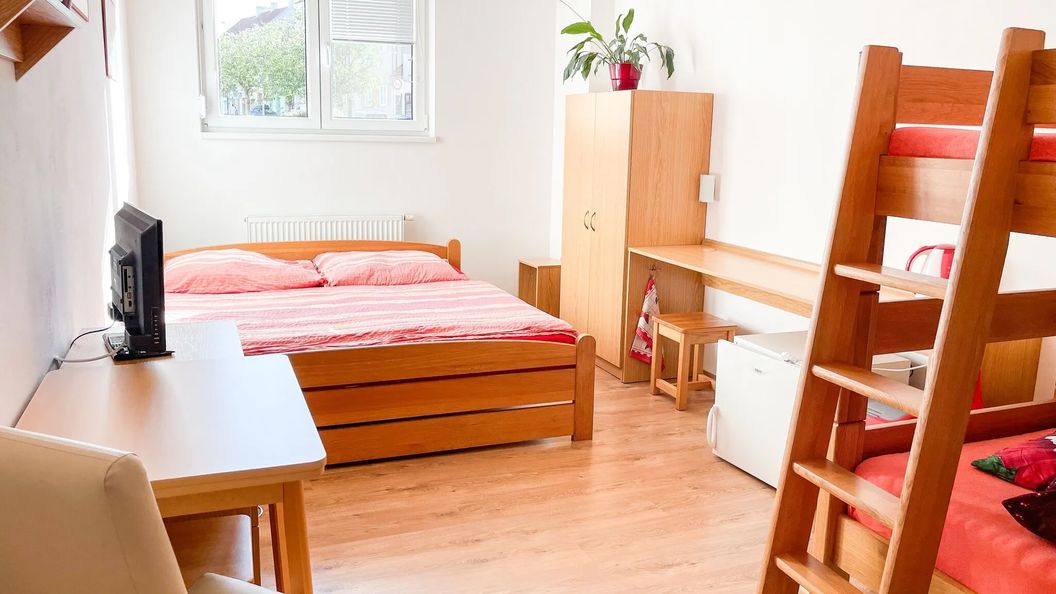 Penzion u Radnice Lomnice nad Lužnicí (1)