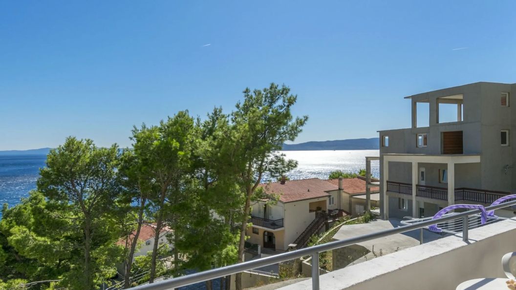 Apartments Lile Brela (1)