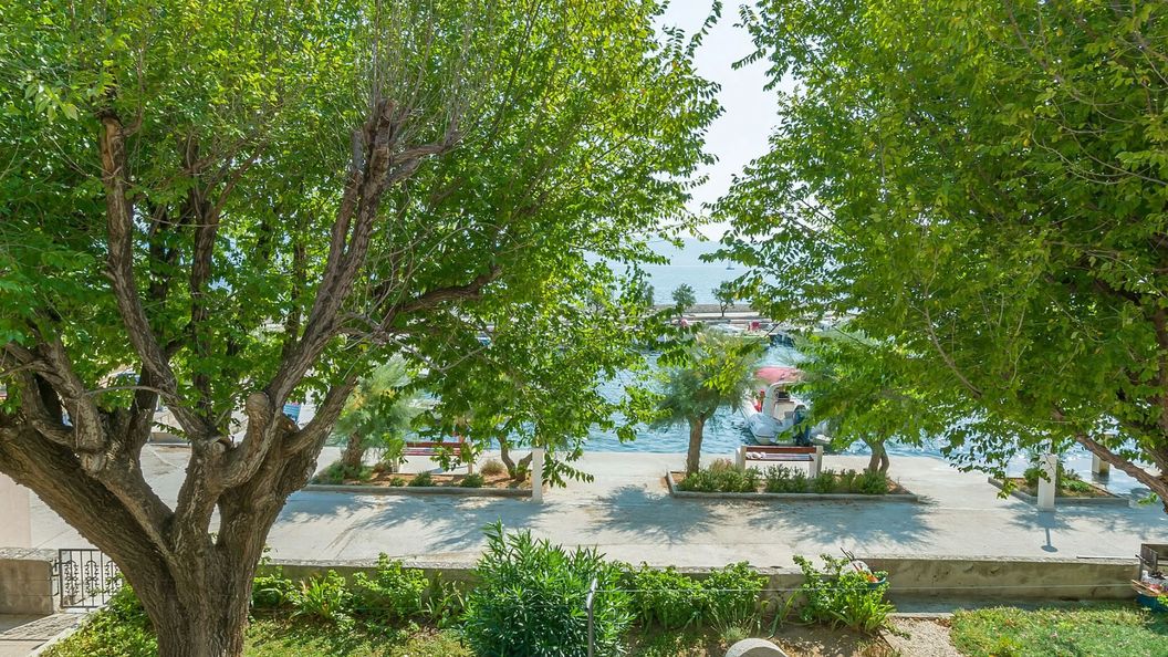 Apartments Roko Duce (1)