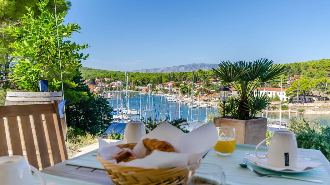 Apartments Vila Jelka Vrboska (1)