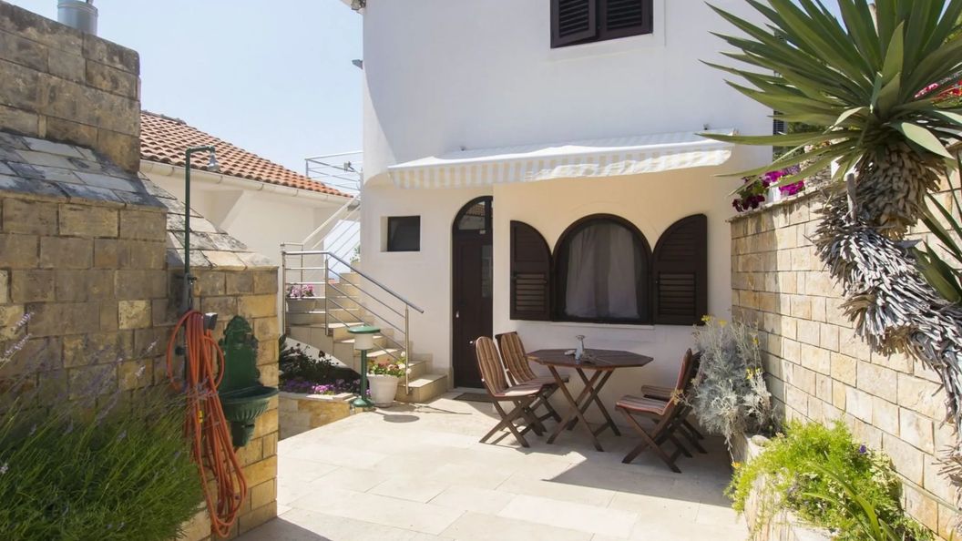 Apartments Danica Murter (1)