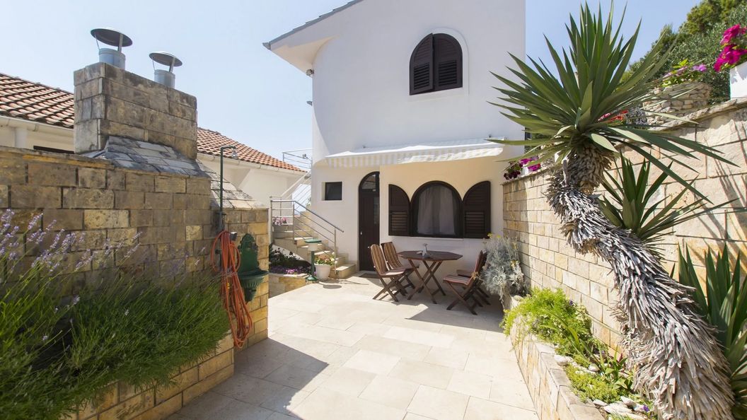 Apartments Danica Murter (1)