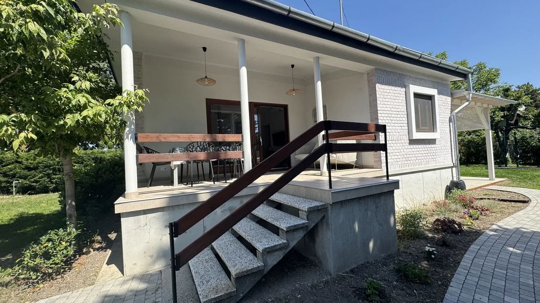 Mandulavirág Vendégház Csopak (1)