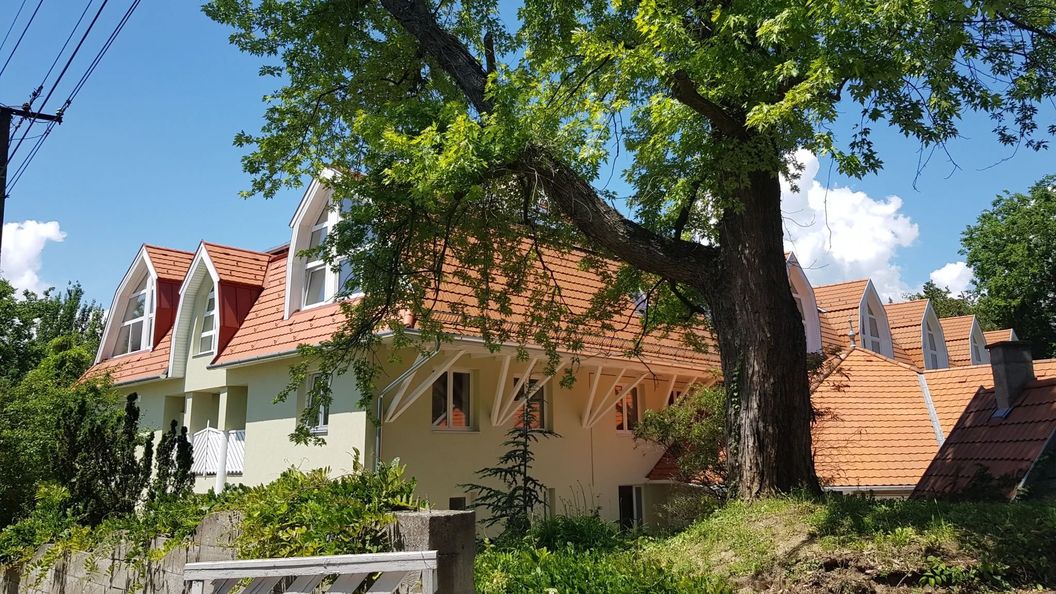 Boglári Ifjúsági Szálló Balatonboglár (1)