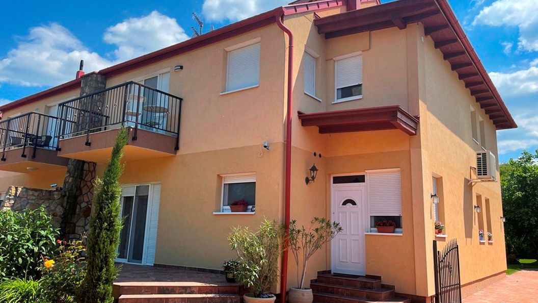 Csokonai Jobb Nagy Apartman Zamárdi (1)