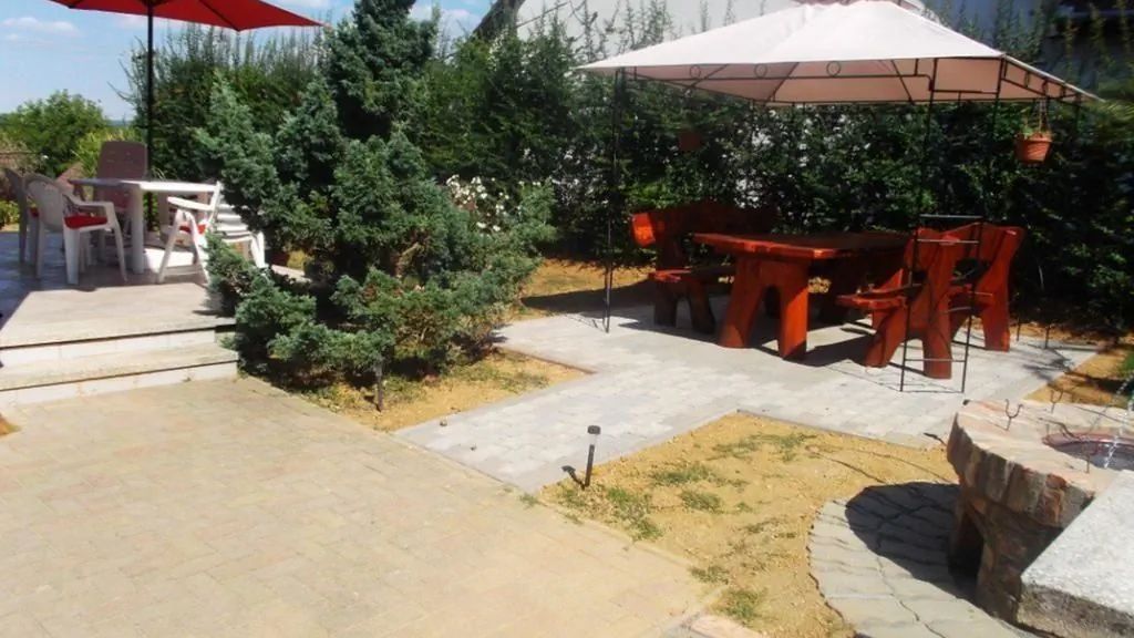 Mecseki Farkaslak Vendégház Magyarhertelend (1)