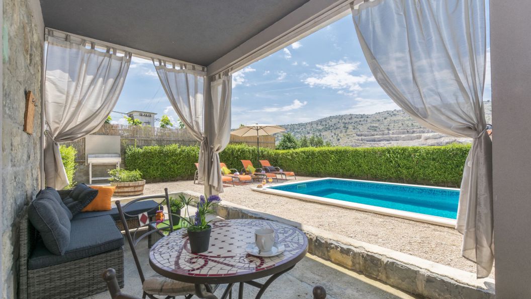 House Lisica Srinjine (1)