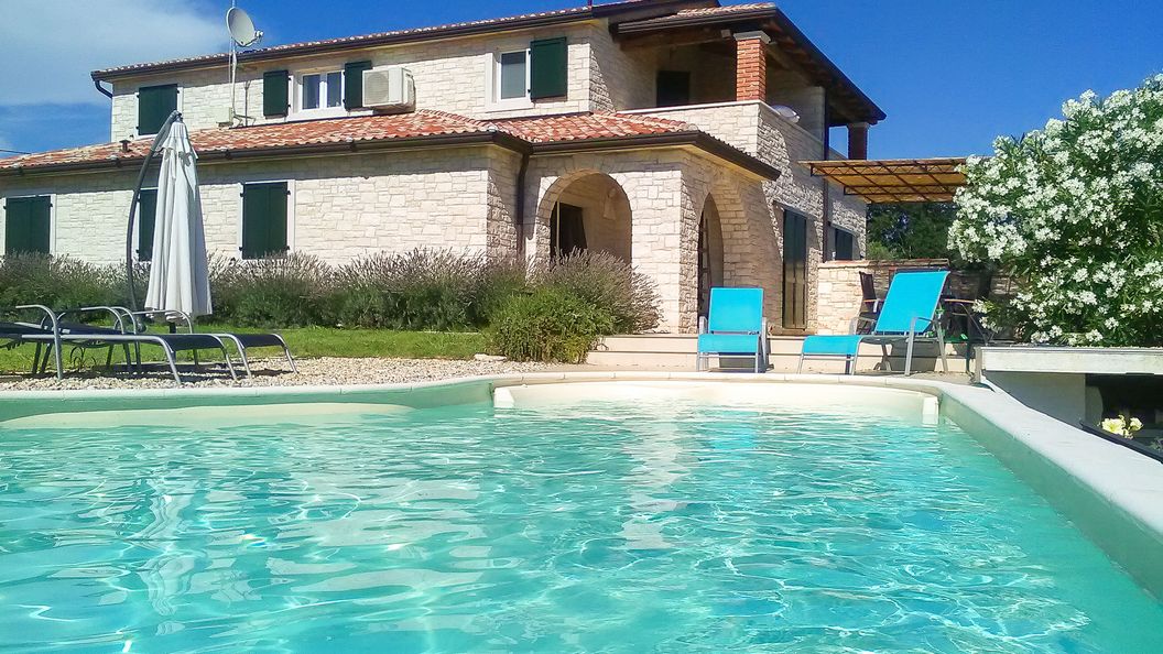 Villa Aleksandra Novigrad (1)