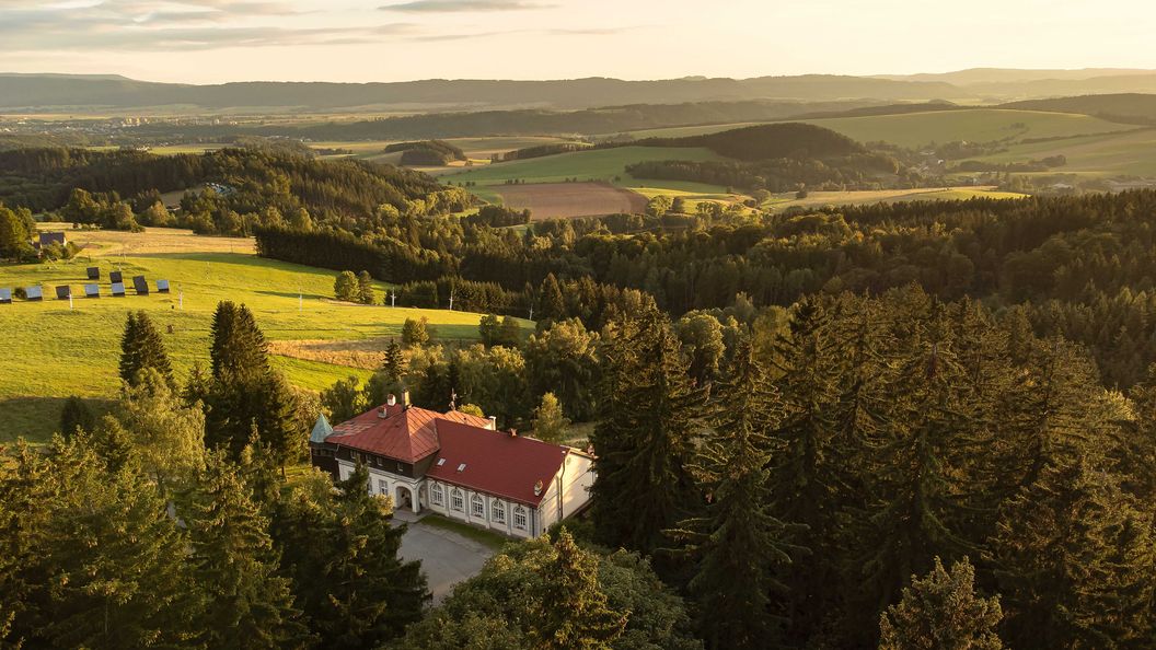 Hotel Zámeček Janovičky (1)