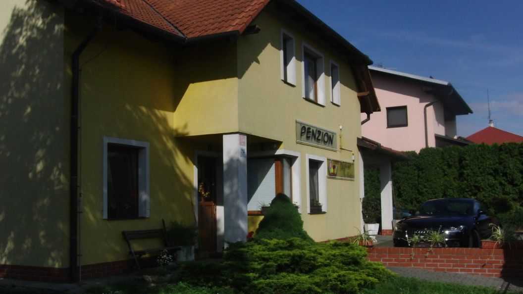 Penzion - Ubytování Květinová Křelov-Břuchotín (1)