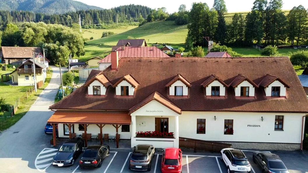 Penzión Zemianska kúria Dolný Kubín (1)