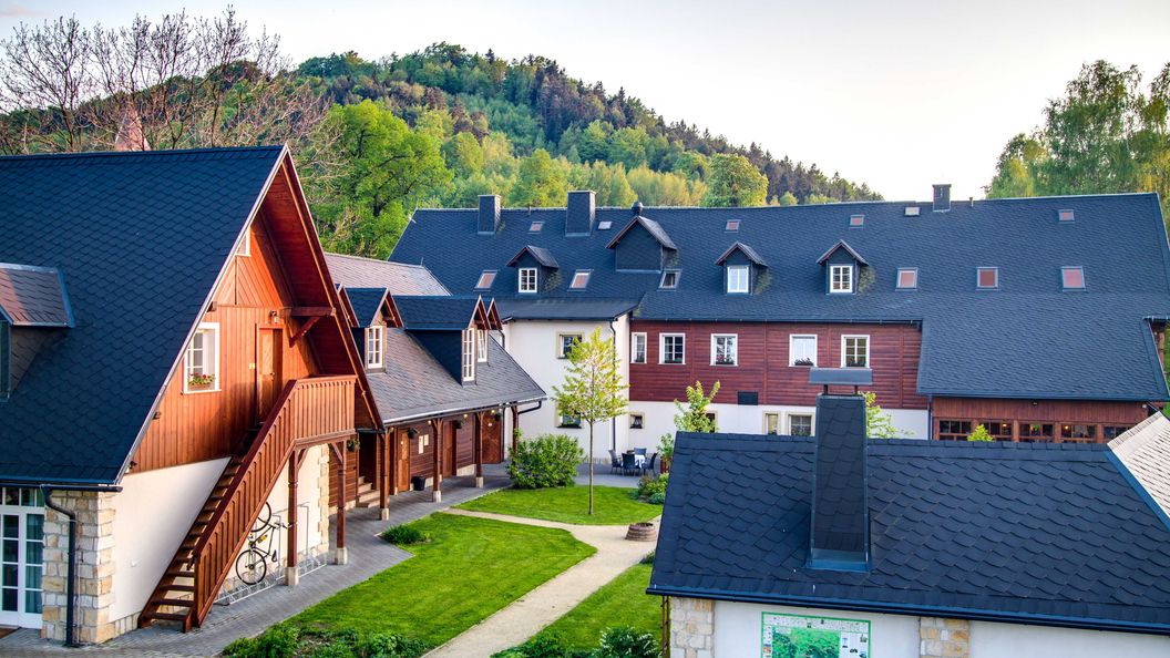 Jítravský Dvorec - Apartmán-Hotel (1)