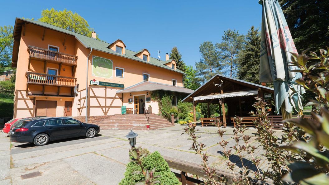 Pension U Stříbrného Jelena Cheb (1)