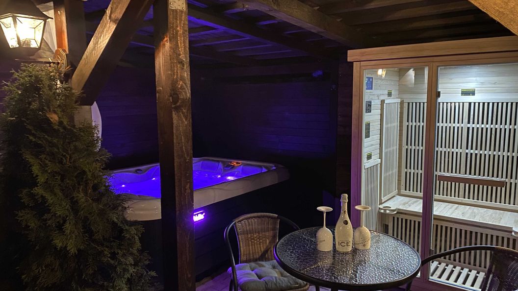 SG chalupa s privátním wellness Mlázovice (1)