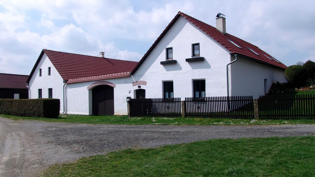 Chalupa ZAPPLE Žirovnice (1)