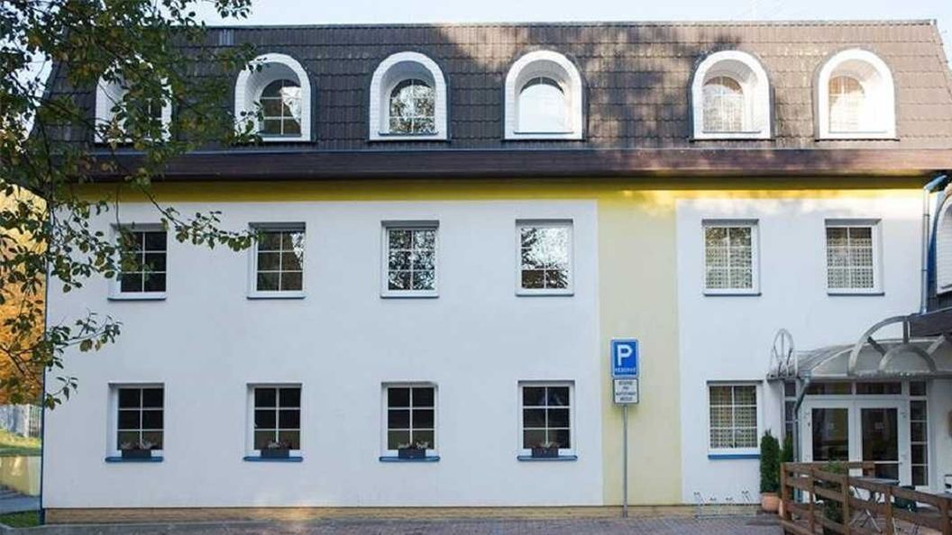 Hotel Garni Orlová (1)