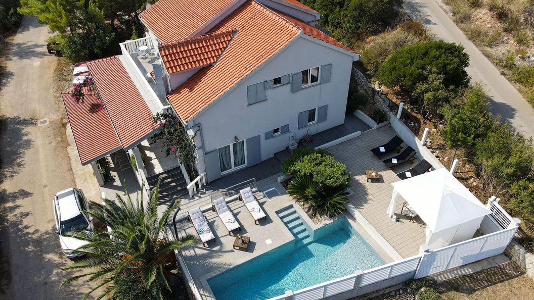 Ház A Tenger Mellett Medencével Pasadur, Lastovo - 15847 Pasadur (1)