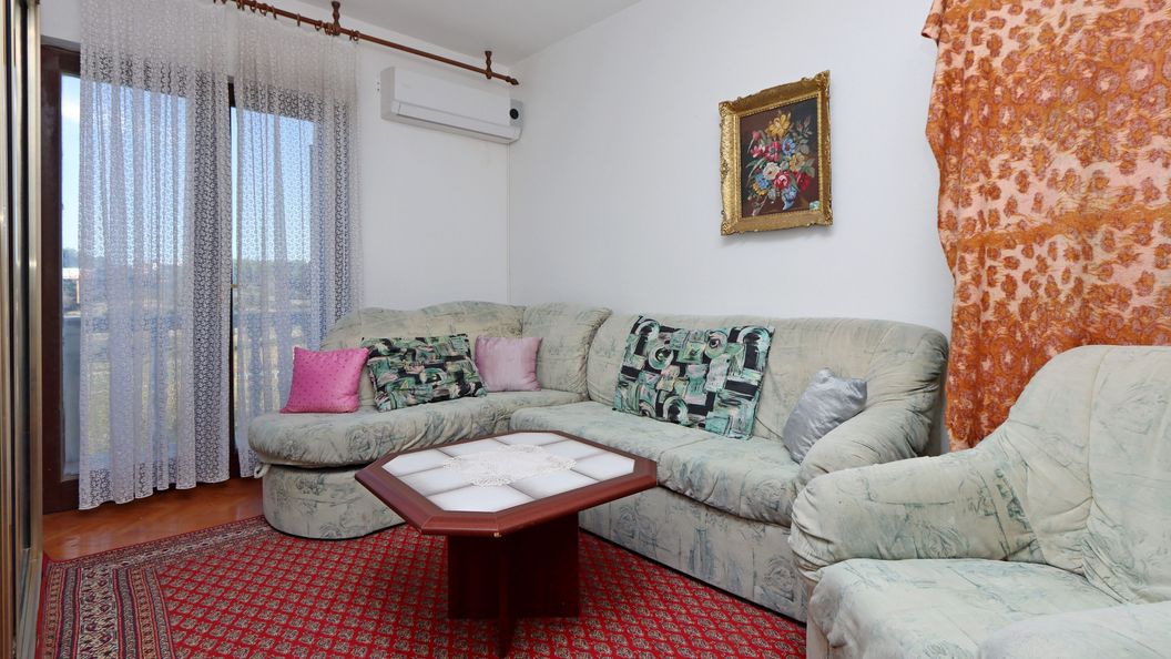 Apartmanok Parkolóhellyel Banjol, Rab - 16082 Banjol (1)