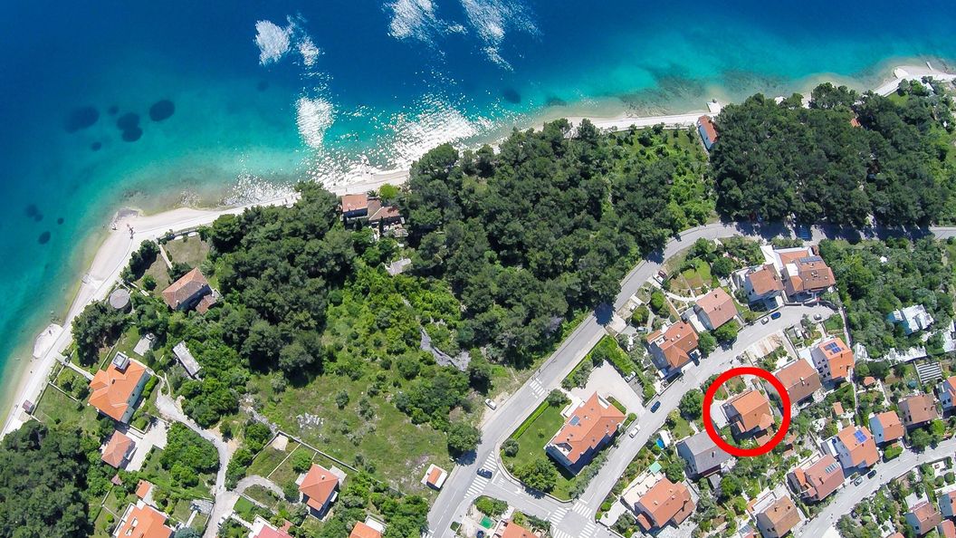 Apartmanok Parkolóhellyel Cres - 16178 (1)