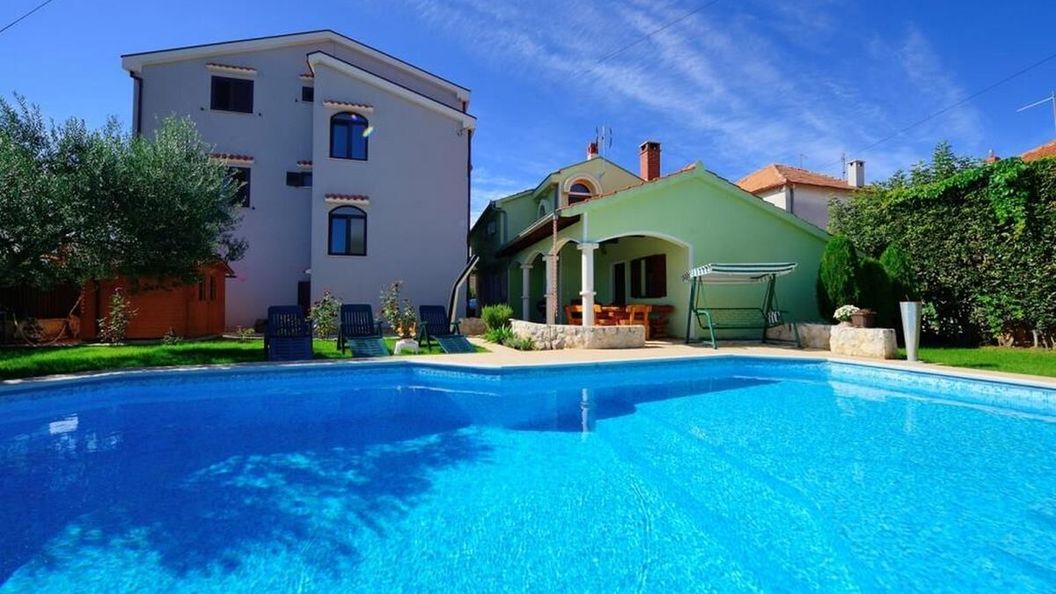 Apartmanok Családok Részére Medencével Zadar - 16336 (1)