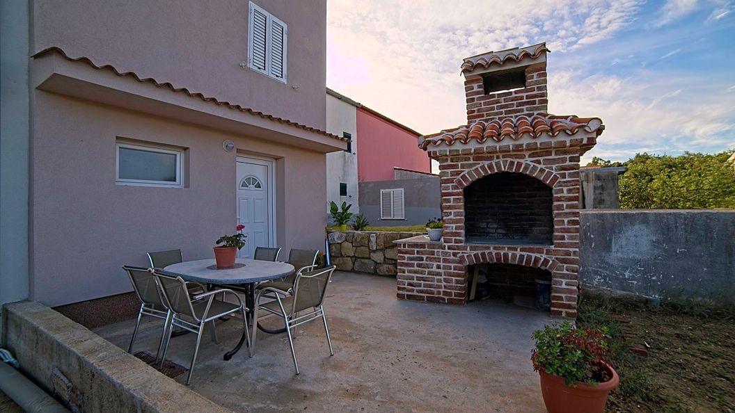 Nyaralóház Parkolóhellyel Kampor, Rab - 16357 Kampor (1)