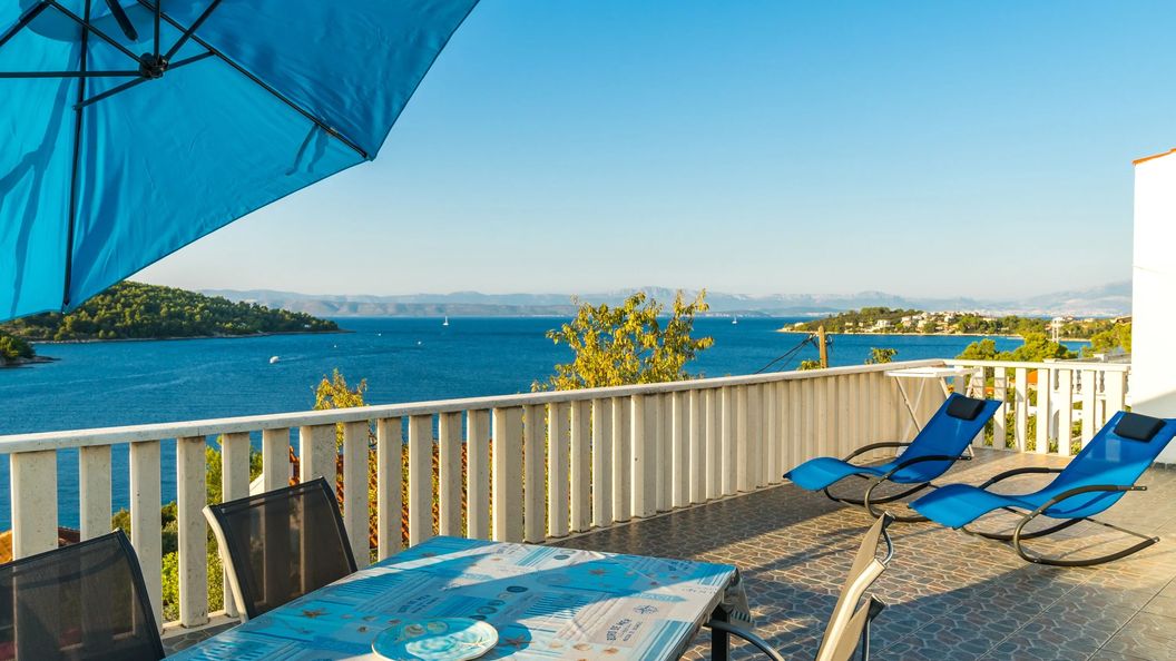 Apartmanok A Tenger Mellett Necujam, Solta - 16729 Nečujam (1)