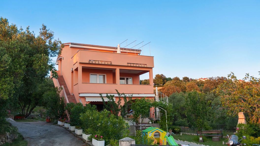 Apartmanok A Tenger Mellett Supetarska Draga - Gonar, Rab - 16738 Supetarska Draga - Gonar (1)