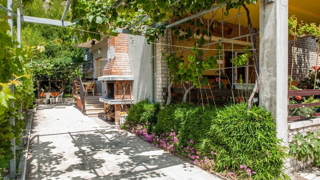 Apartmanok A Tenger Mellett Duce, Omis - 16877 Duće (1)