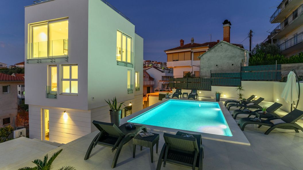 Luxusvilla Medencével Trogir - 17256 (1)