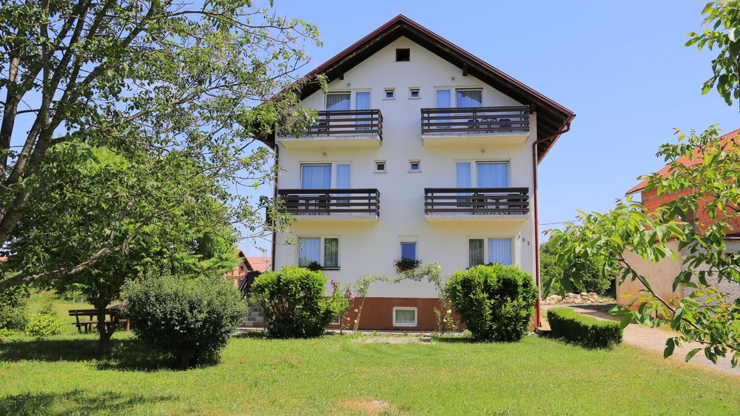 Szobák Magán Parkolóhellyel Grabovac, Plitvice - 17419 Grabovac (1)