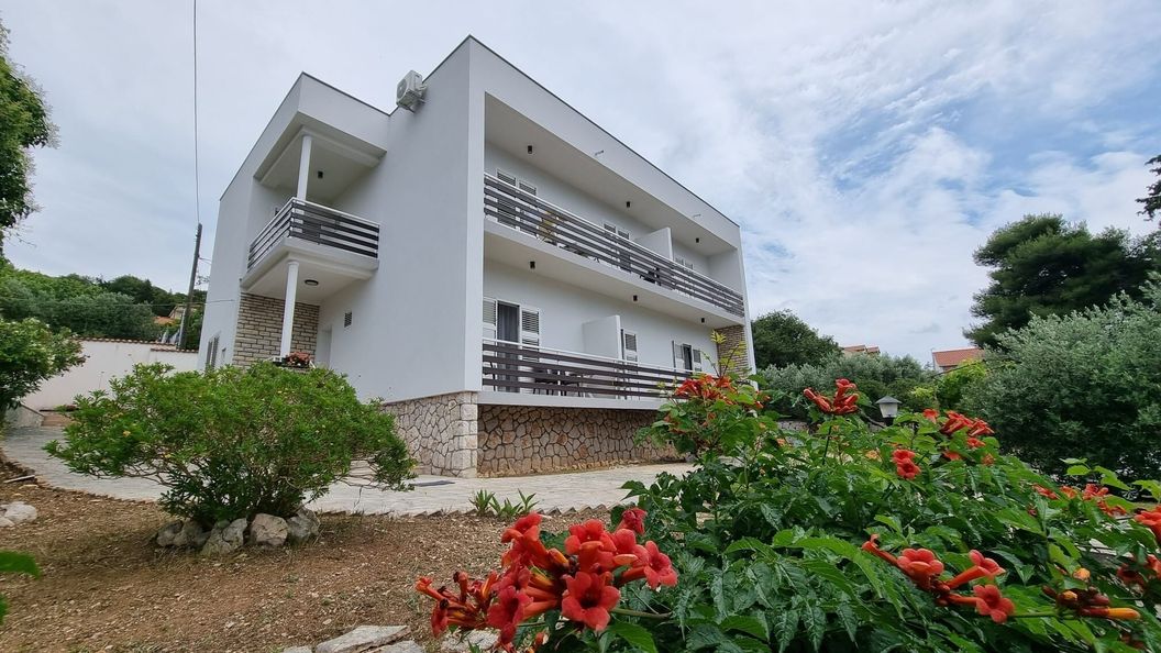 Apartmanok A Tenger Mellett Tisno Murter - 17716 (1)