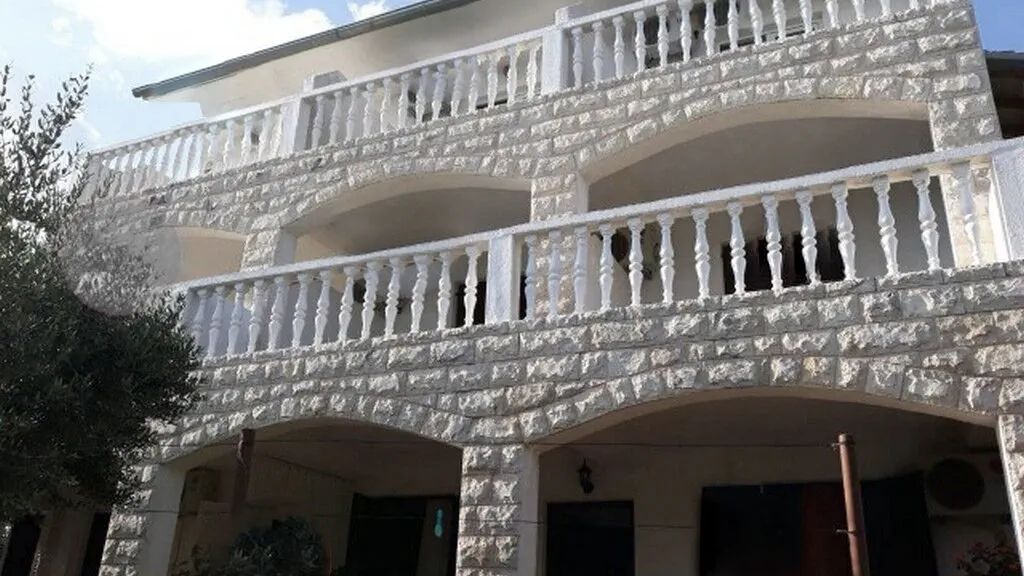 Apartments With Parking Space Ivan Dolac, Hvar - 17778 Ivan Dolac (1)